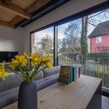 Modernes Ferien- Und Messezimmer In Idyllischer Lage Nordstemmen Exterior photo